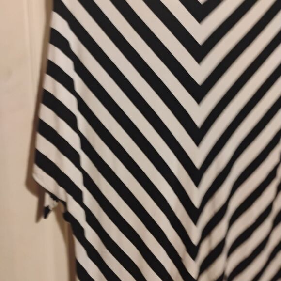 Belldini Black and White Oversized Sailor Collar Blouse - Picture 6 of 11